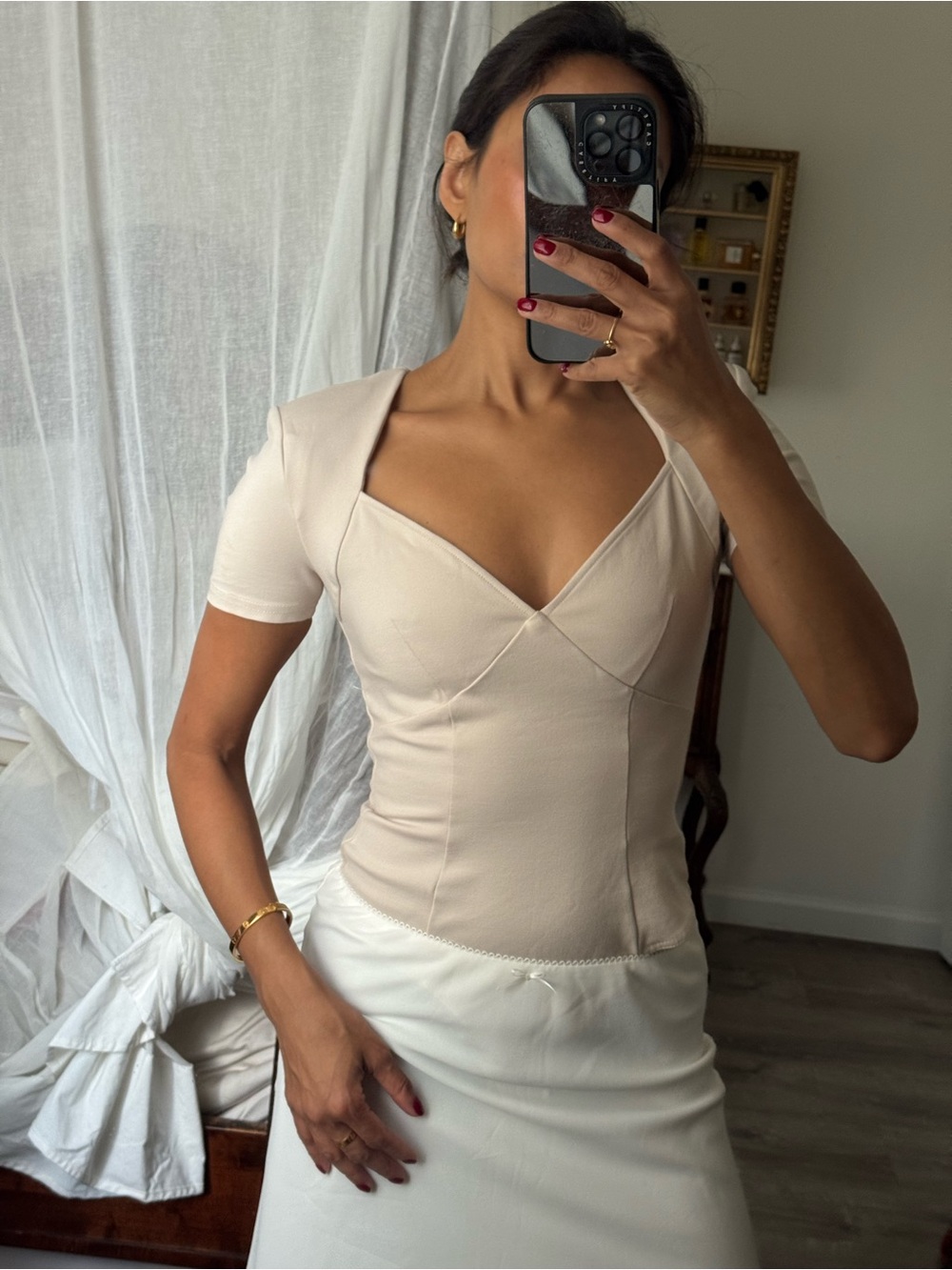 Karen Millen Fitted Cream Short-Sleeve Sweetheart Bodysuit